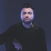 کاور آهنگ از پشت شیشه از مهدی مقدم